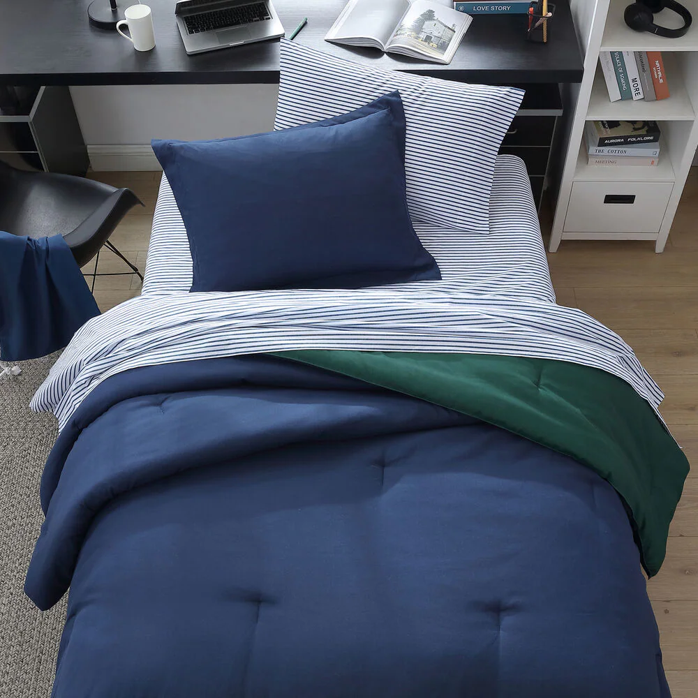 Solid Navy Queen Reversible Comforter & Sham Set 4 Solid Navy Queen Reversible Comforter & Sham Set