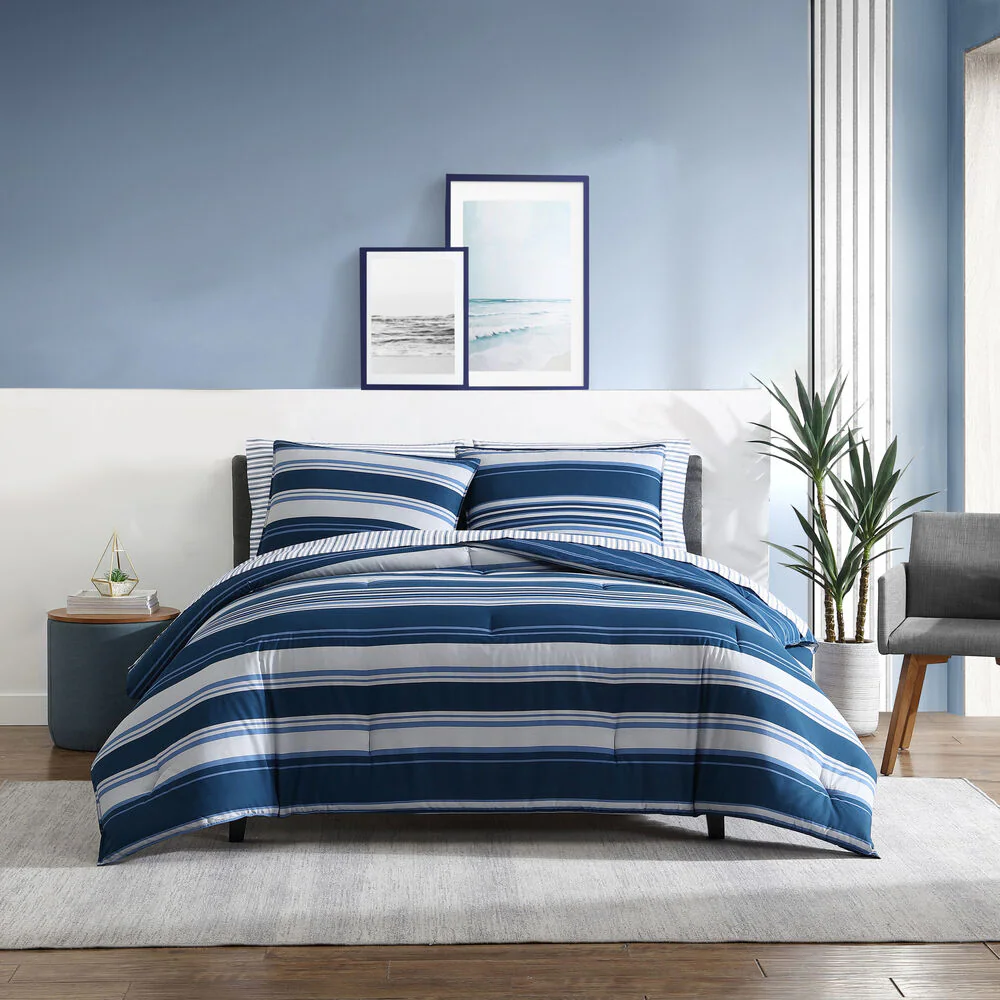 LAKEVIEW KING REVERSIBLE COMFORTER AND SHAM SET 2 LAKEVIEW KING REVERSIBLE COMFORTER AND SHAM SET