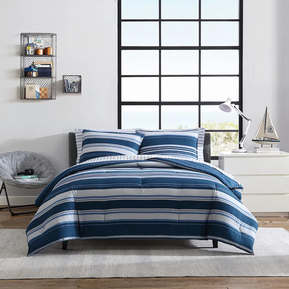 LAKEVIEW KING REVERSIBLE COMFORTER AND SHAM SET 5 LAKEVIEW KING REVERSIBLE COMFORTER AND SHAM SET