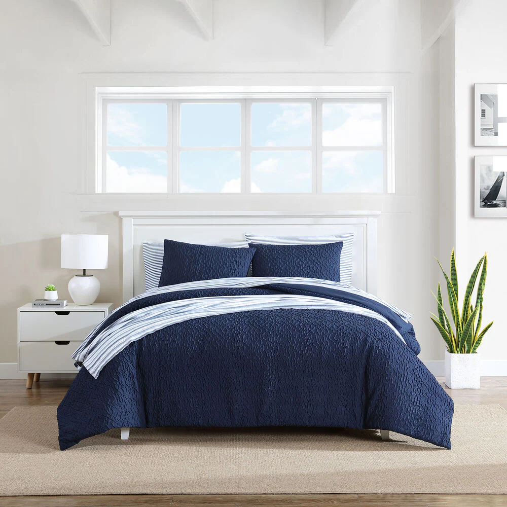 Point Harbor Navy Twin Reversible Comforter & Sham Set 4 Point Harbor Navy Twin Reversible Comforter & Sham Set