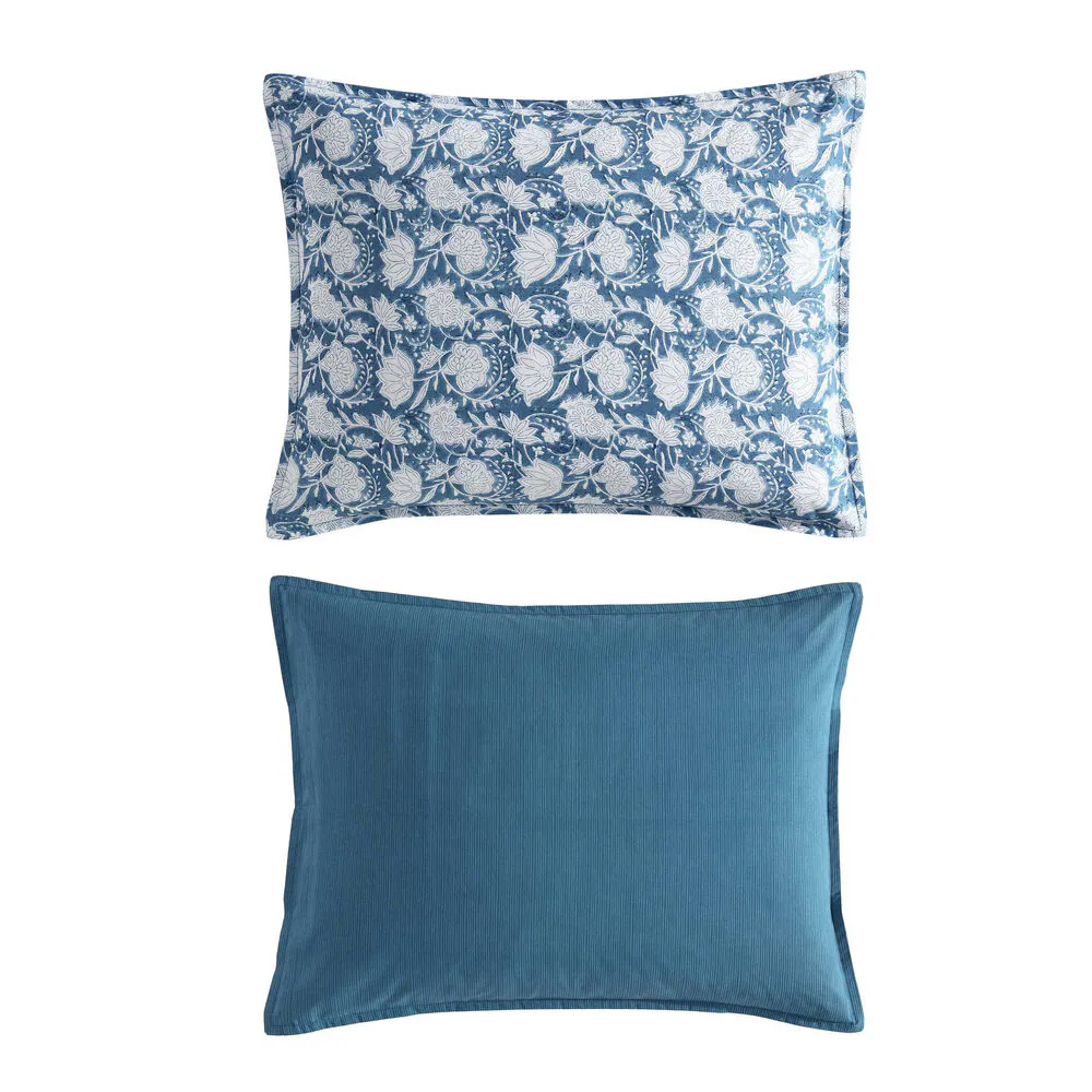 Bayport Floral Blue Full/Queen Comforter Set 5 Bayport Floral Blue Full/Queen Comforter Set