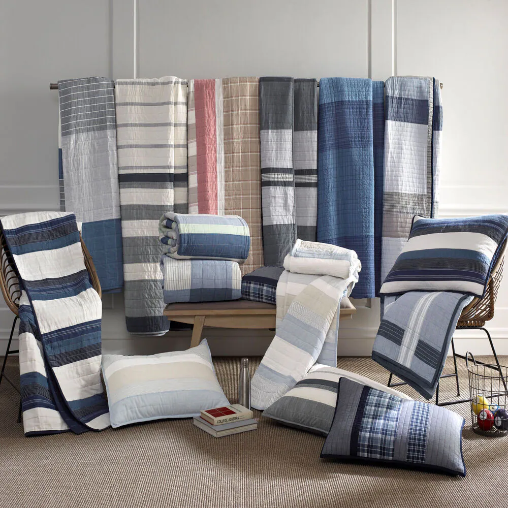 Gulf Shores Full/Queen Quilt Set 3 Gulf Shores Full/Queen Quilt Set