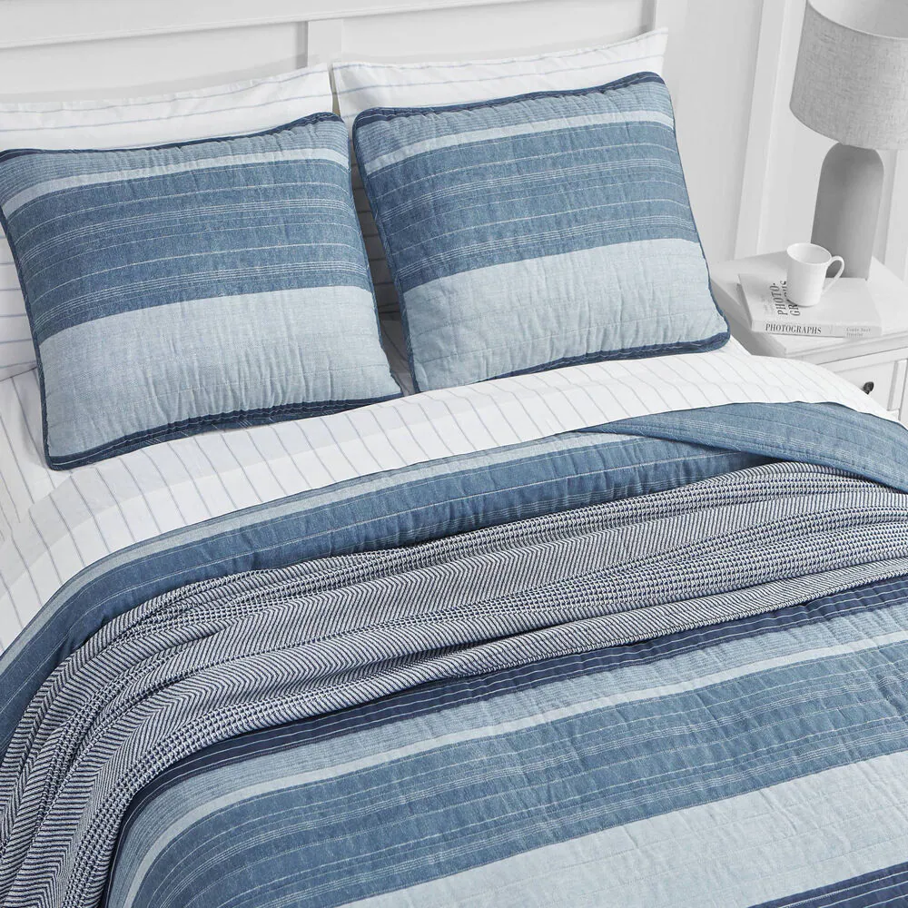 RIDGEPORT TWIN REVERSIBLE QUILT AND SHAM SET 7 RIDGEPORT TWIN REVERSIBLE QUILT AND SHAM SET
