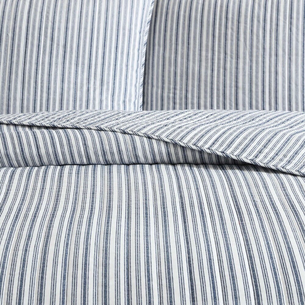 Coleridge Blue Twin Quilt-Sham Set 5 Coleridge Blue Twin Quilt-Sham Set