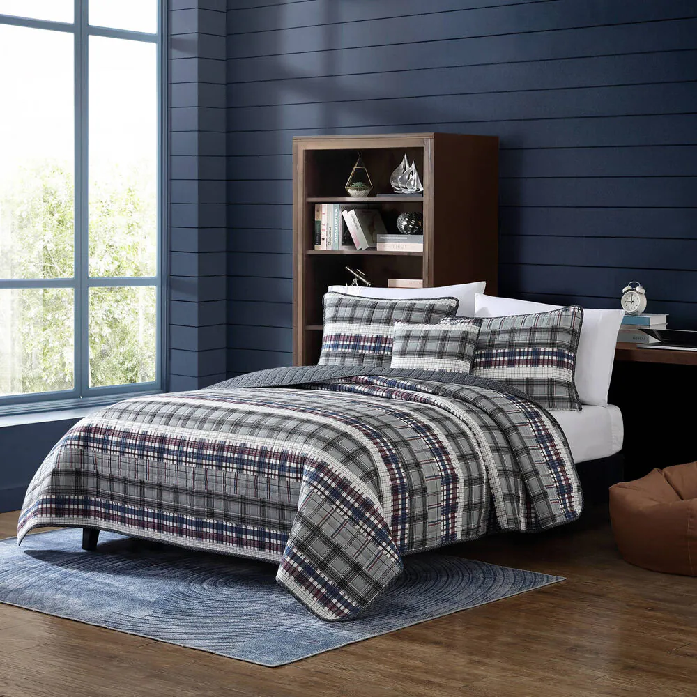 Marina Cove Grey King Reversible Quilt & Sham Bonus Set 1 Marina Cove Grey King Reversible Quilt & Sham Bonus Set