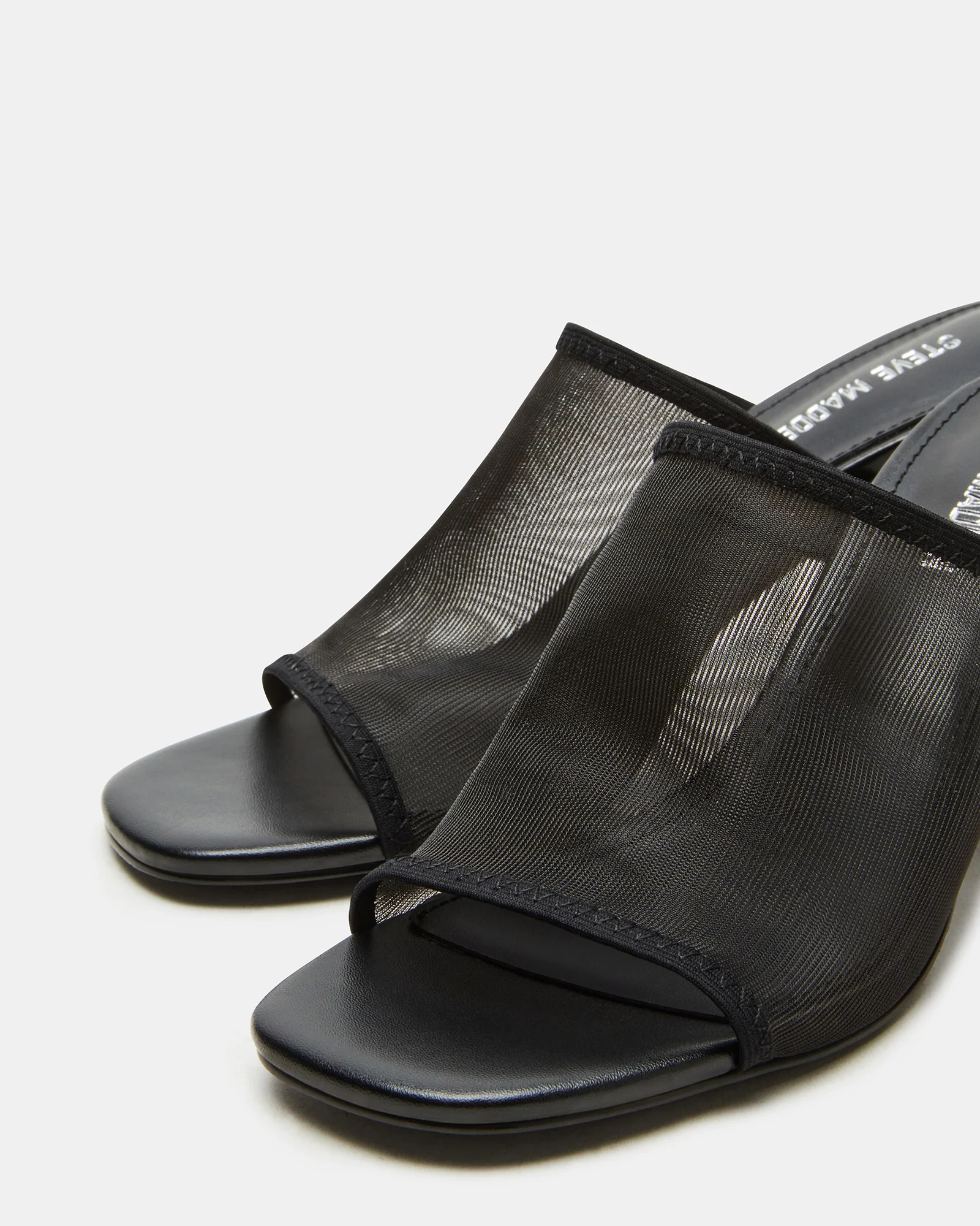 Gleam Black 4 Gleam Black