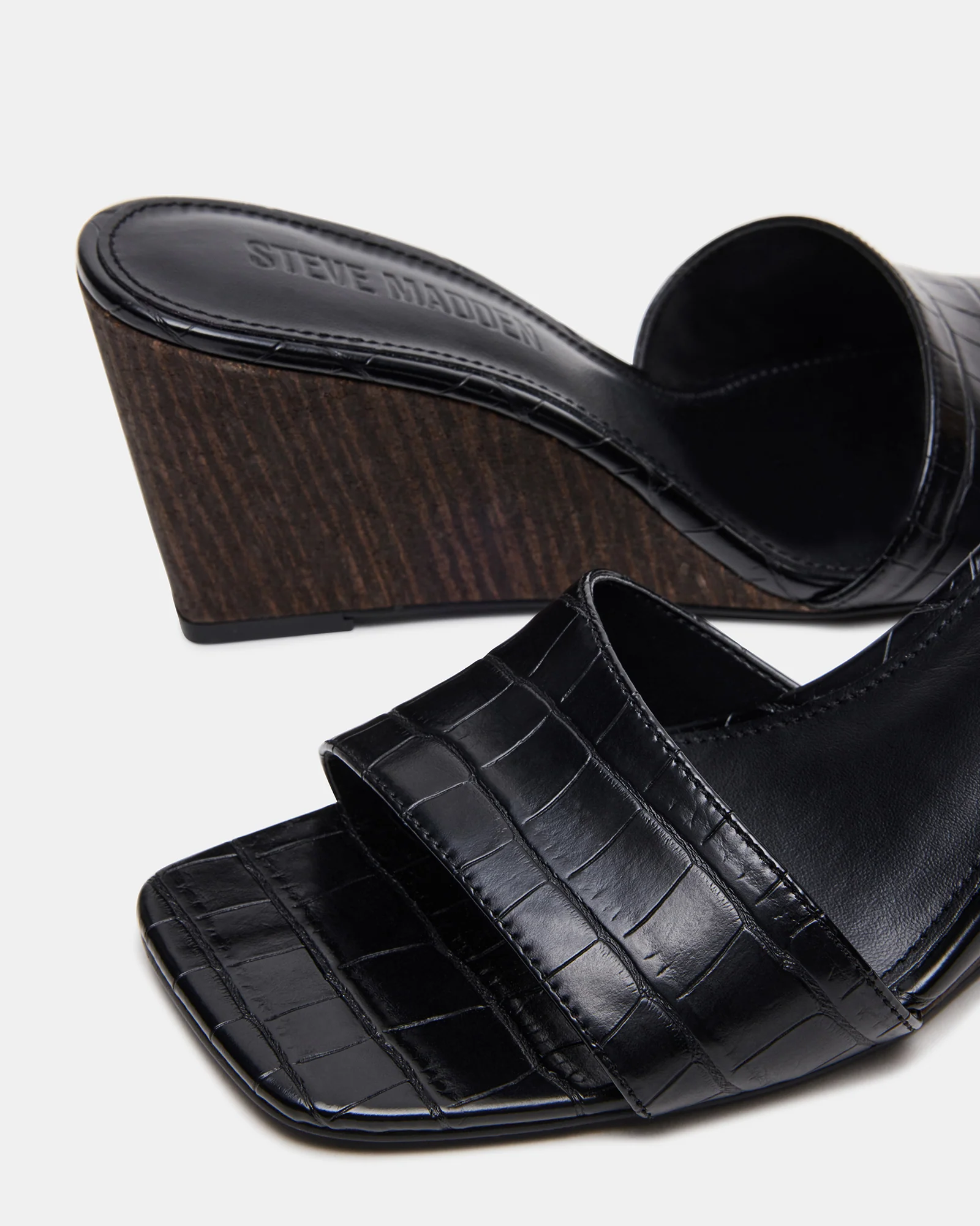 Curcio Black Crocodile 3 Curcio Black Crocodile