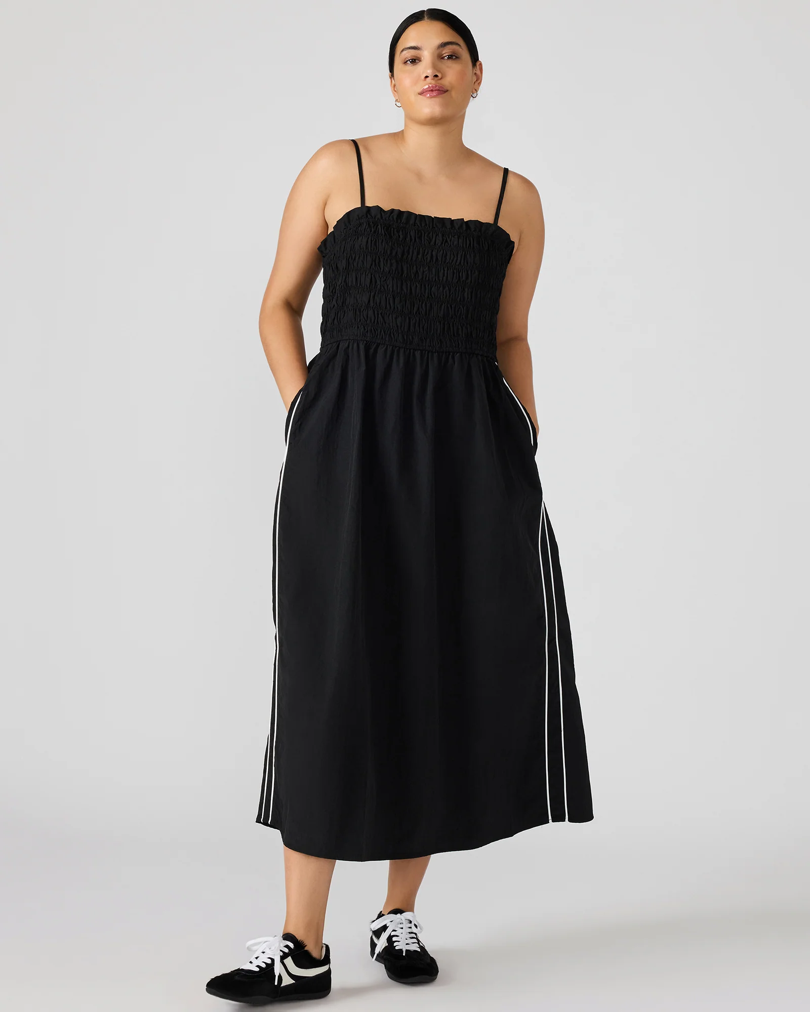 Kit Dress Black/white 1 Kit Dress Black/white