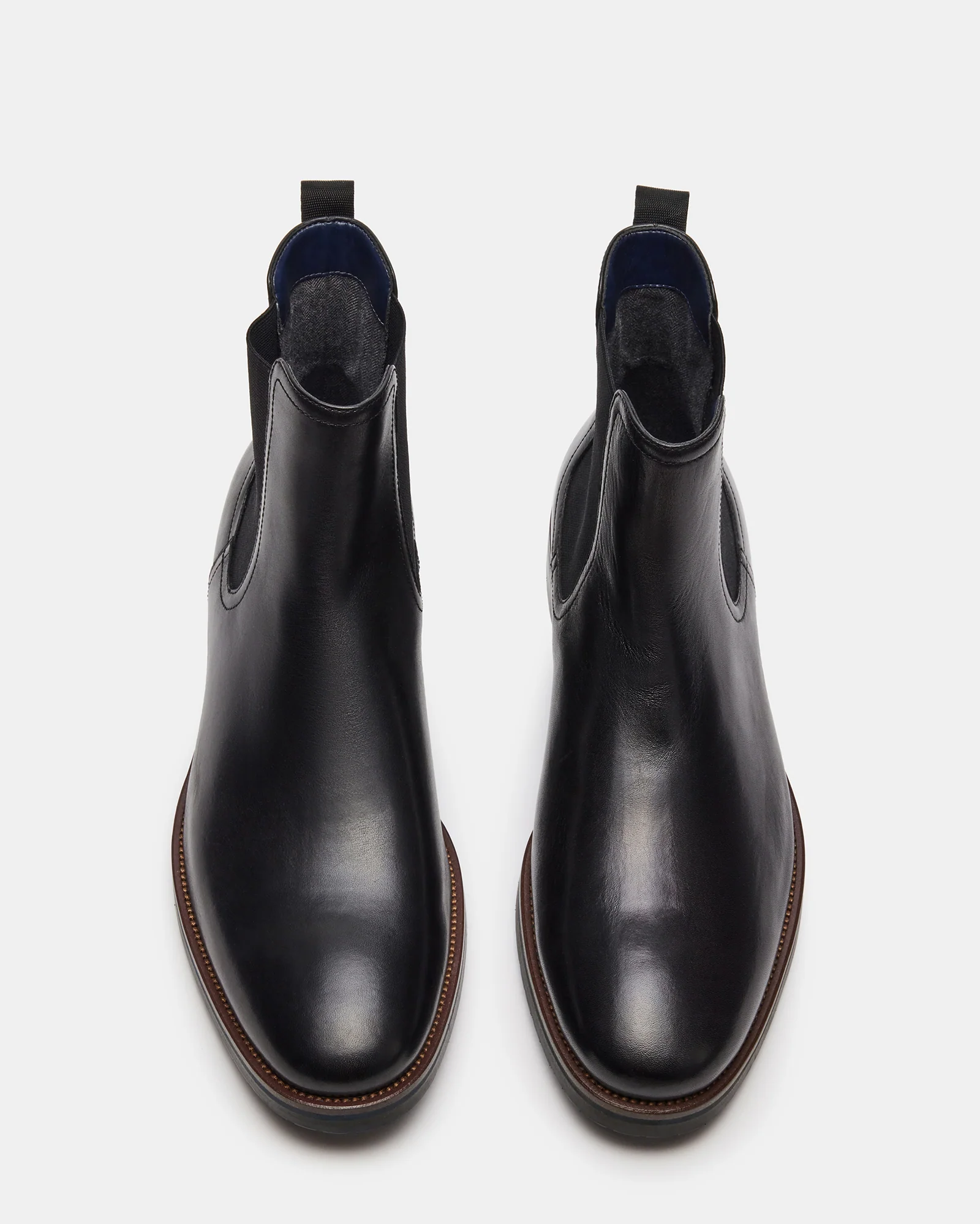 Syre Black Leather 5 Syre Black Leather
