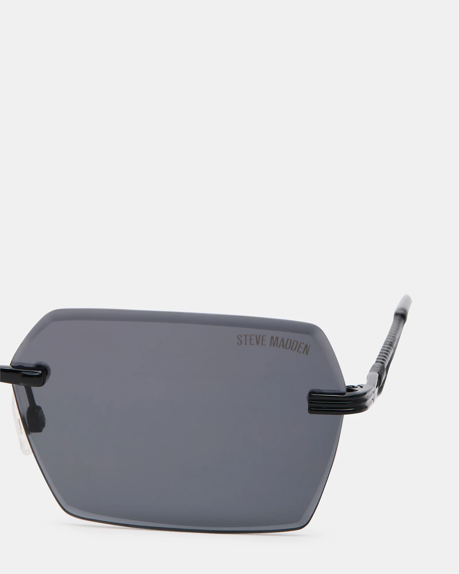 Finnian Sunglasses Black 2 Finnian Sunglasses Black