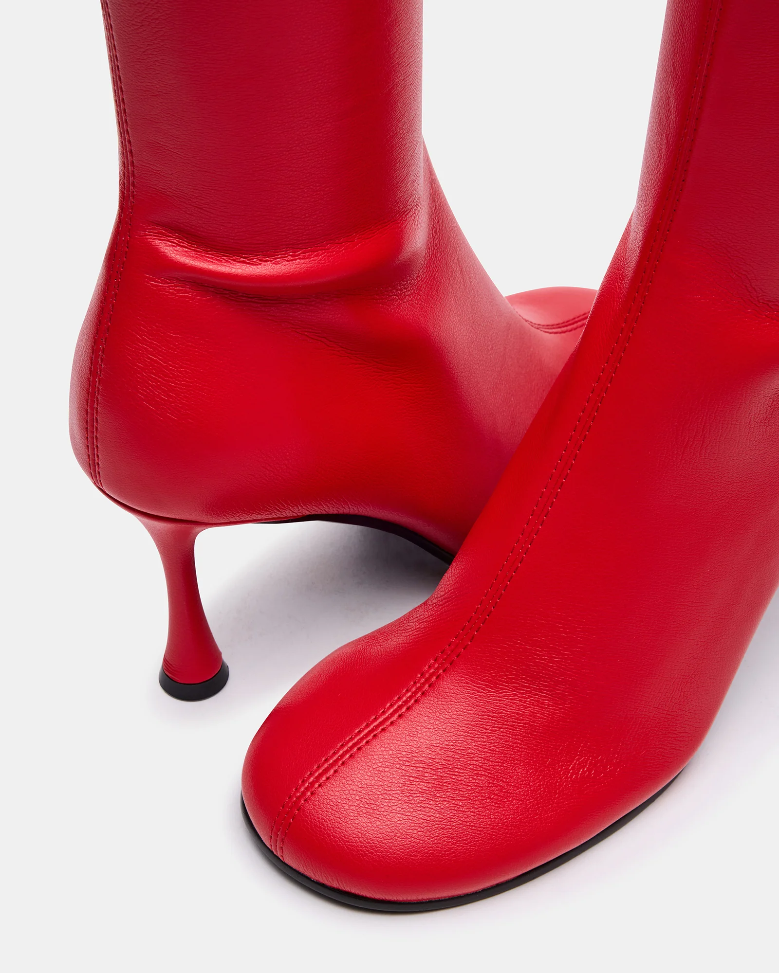 Lorenza Red 3 Lorenza Red