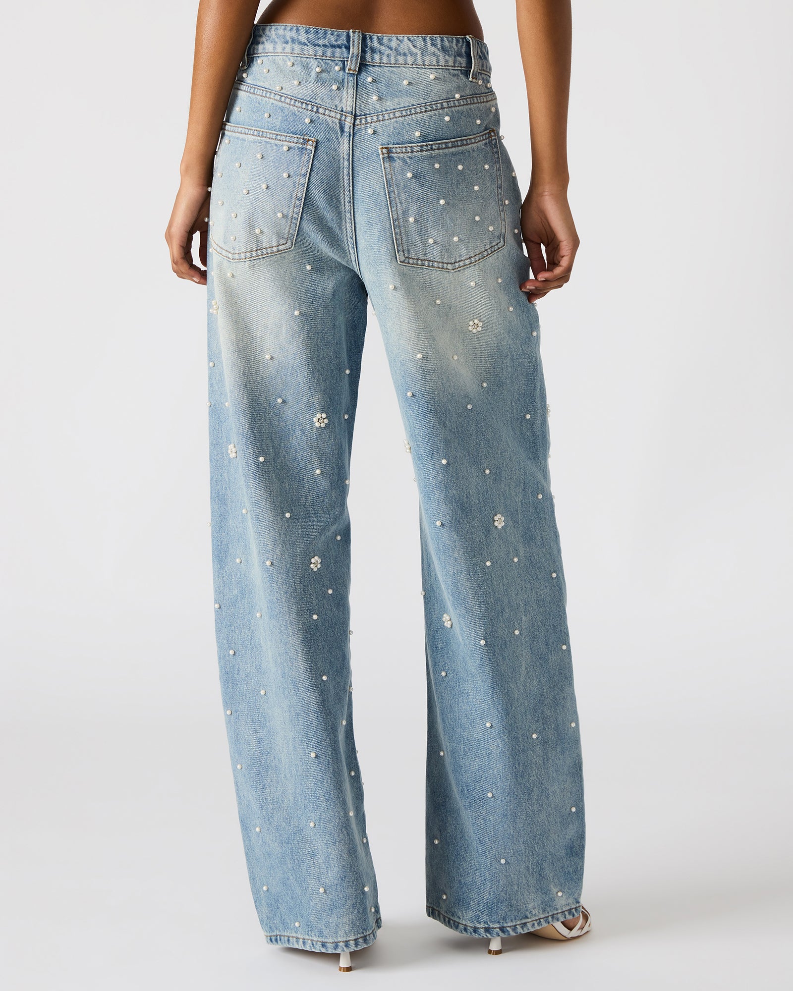 Perlei Jean 4 Perlei Jean