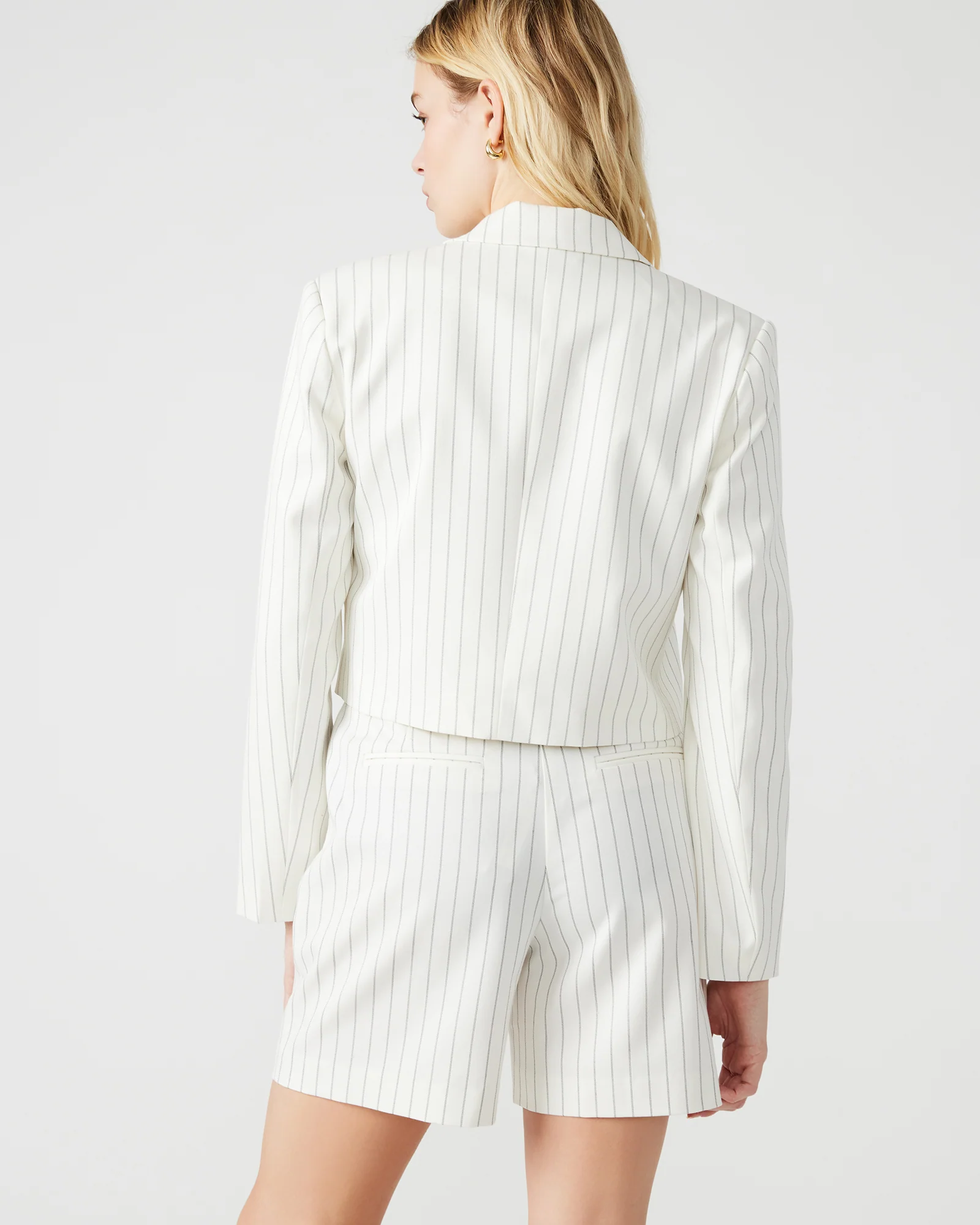 Rupi Cropped Blazer White/black 4 Rupi Cropped Blazer White/black