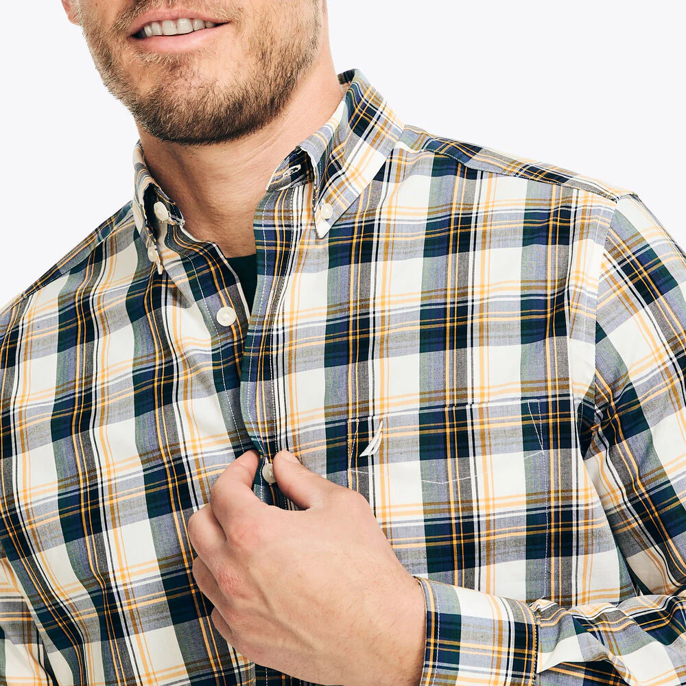 Classic Fit Wrinkle-Resistant Plaid Shirt 2 Classic Fit Wrinkle-Resistant Plaid Shirt